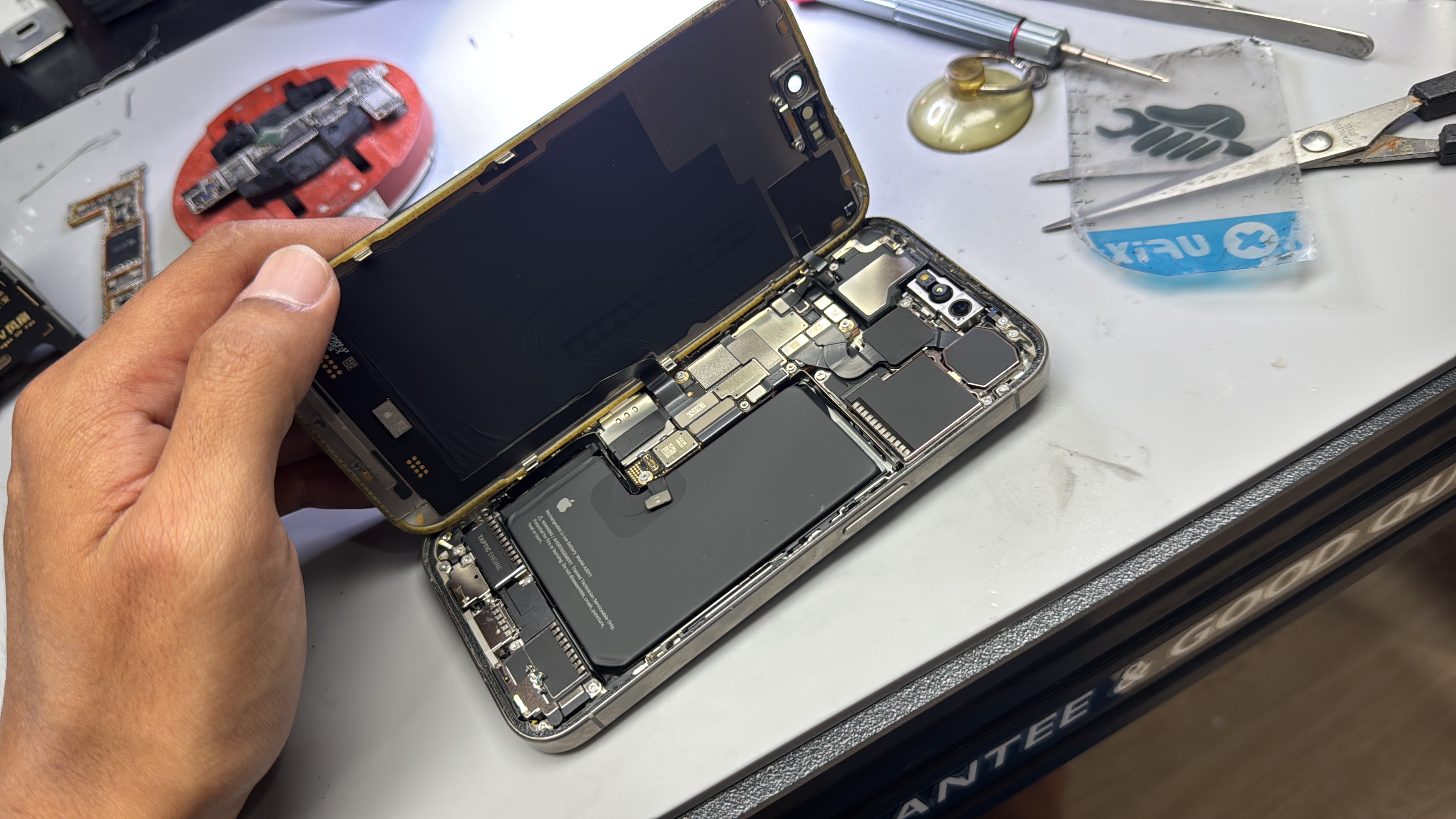 FACEIT motherboard repair